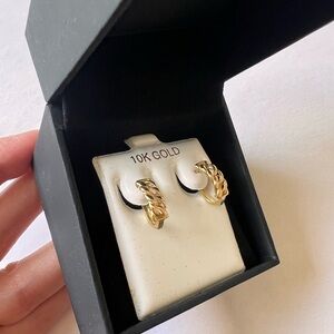 PEOPLES Curb Chain Huggie Hoop Earrings in 10K Gold